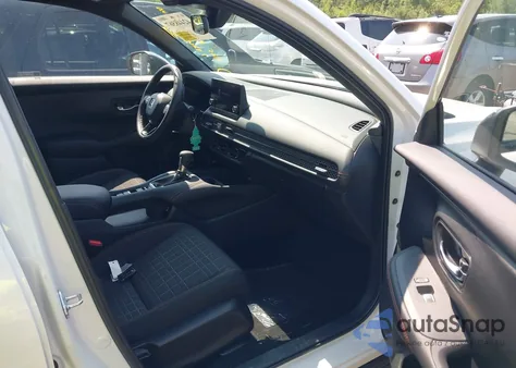 2025 Honda Hr-V Awd Sport from USA, damaged, VIN 3CZRZ2H56SM782985